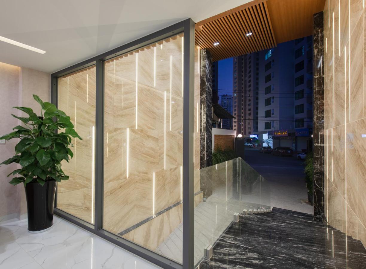 The Anchor Apartment - Nha Trang Buitenkant foto